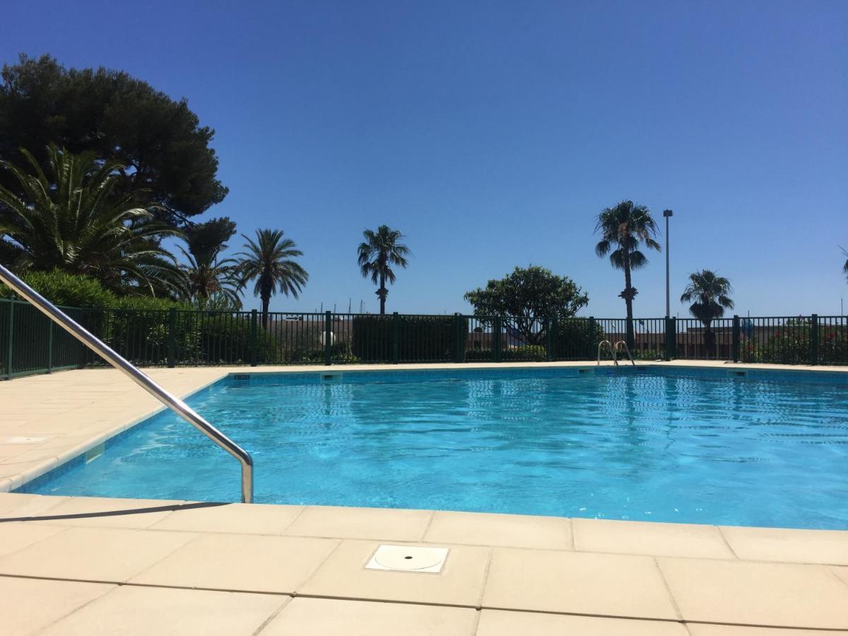 Studio 127, Vue Mer Et Piscine, Port Santa Lucia Saint-Raphael (Var) Exterior foto