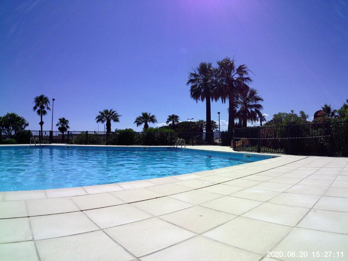 Studio 127, Vue Mer Et Piscine, Port Santa Lucia Saint-Raphael (Var) Exterior foto