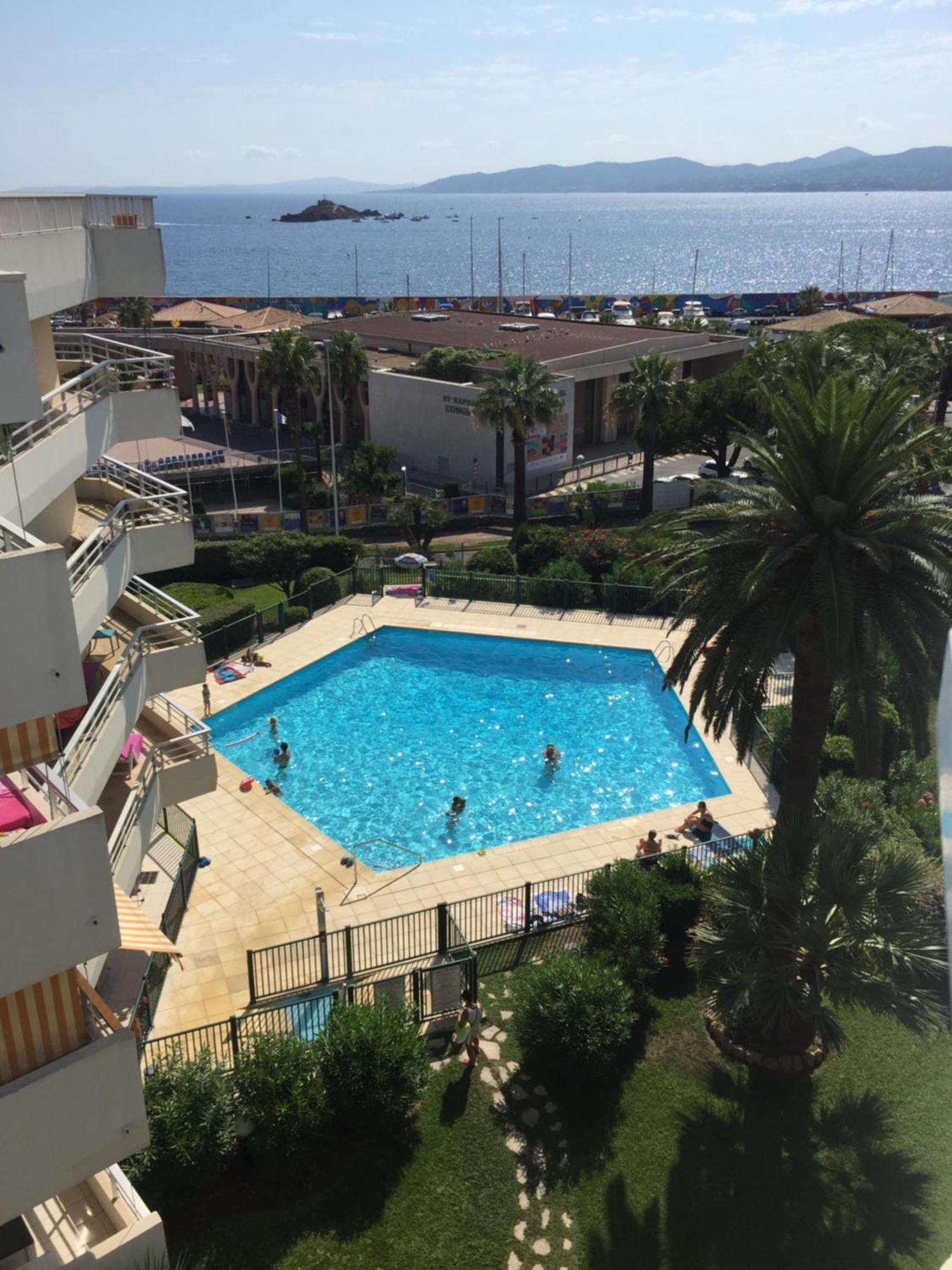 Studio 127, Vue Mer Et Piscine, Port Santa Lucia Saint-Raphael (Var) Exterior foto